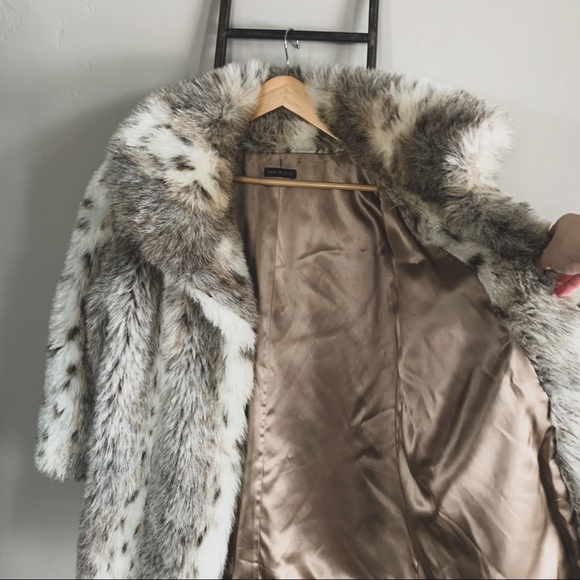 Vintage Faux Fur Coat - Picture 3 of 8